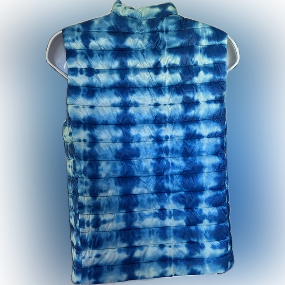 Like New Lands’ End Kids Quilted Puffer Vest Size Large - Picture 3 of 9